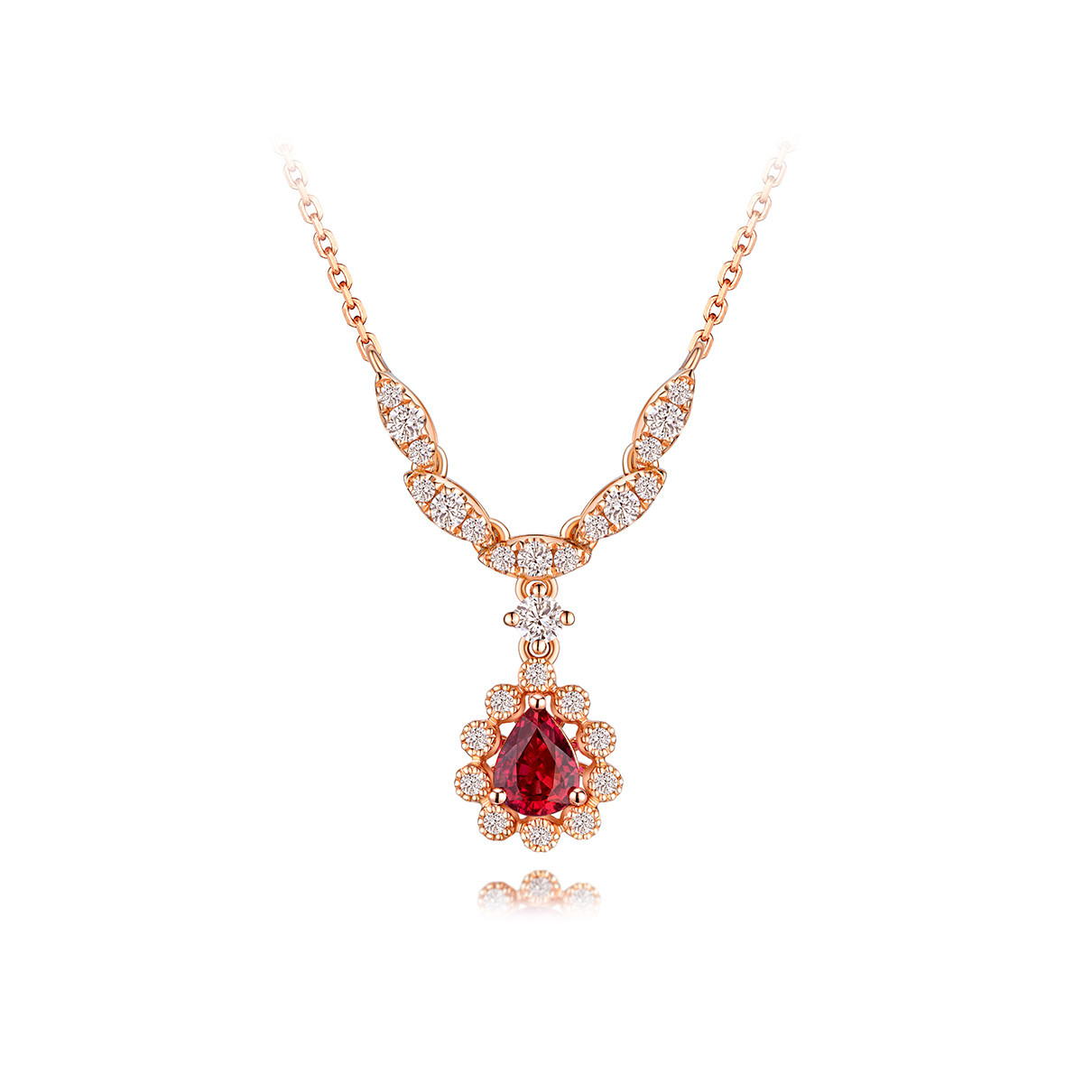 六福珠宝钻石18k金项链时尚红宝石吊坠套链女定价G22DSKN0003R