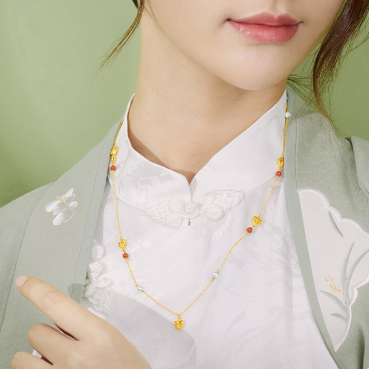 六福珠宝福满传家古法黄金项链女玉髓珍珠套链送礼计价EZGTBN0002【1V1直播看货】