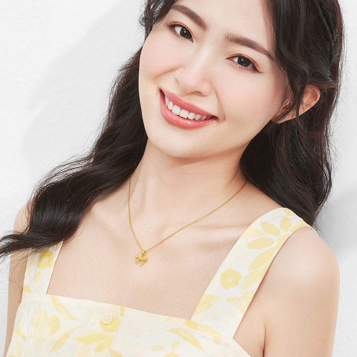 六福珠宝蝴蝶结黄金吊坠女花丝镂空足金婚嫁礼物计价 F95TBGP0003【联系客服补货】