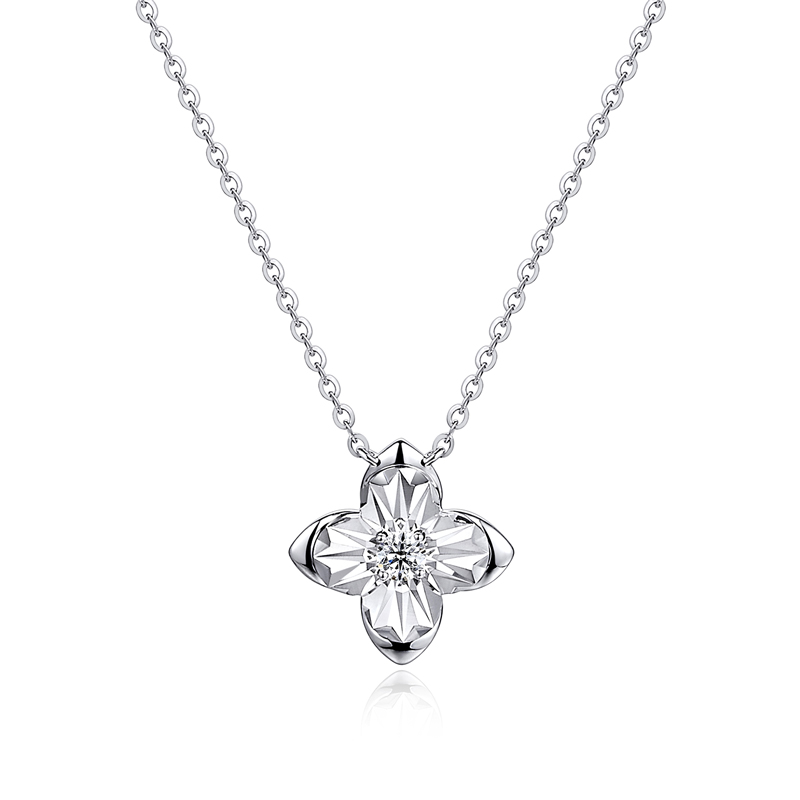  六福珠宝嫣然繁花18k金天然钻石项链吊坠套链定价32871A【联系客服补货】