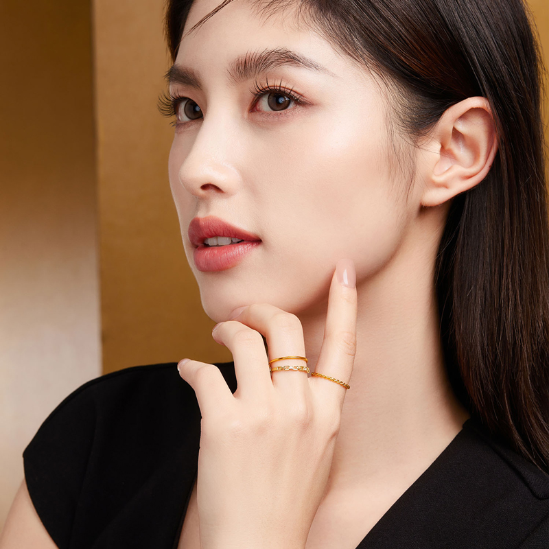 六福珠宝素圈戒指金女细款足金实心黄金戒指正品计价B01TBGR0027戒指榜