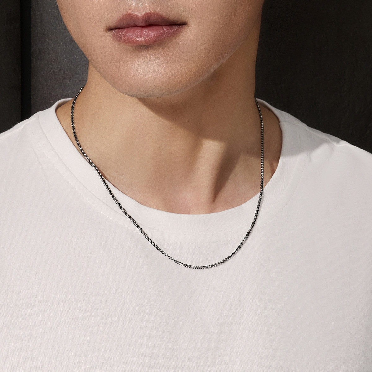 六福珠宝电黑铂金项链时尚白金Pt950项链男送男友计价G07TBPN0010【联系客服补货】