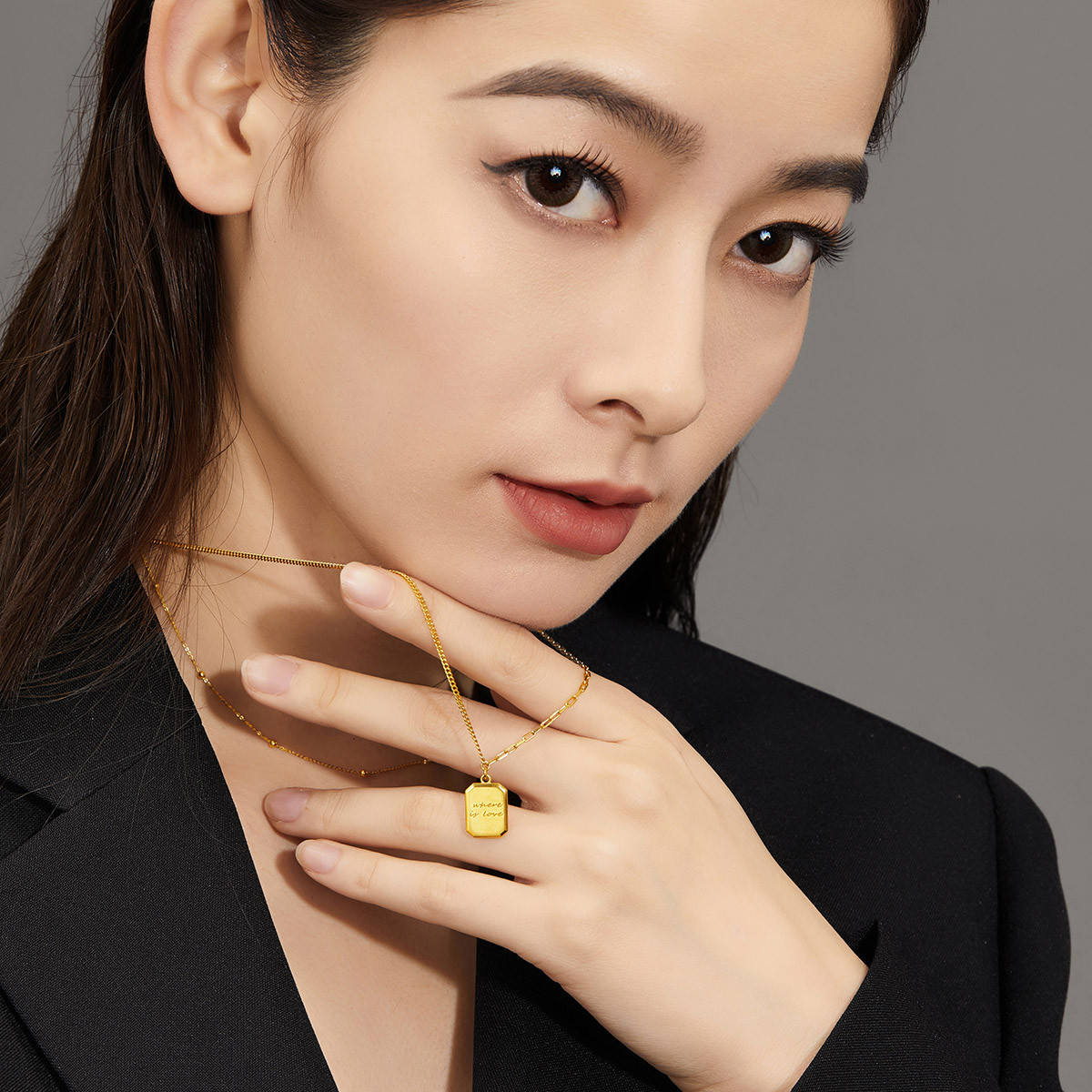 六福珠宝巧克力方糖黄金项链女5G套链足金小吊坠计价GCG30029【1V1直播看货】