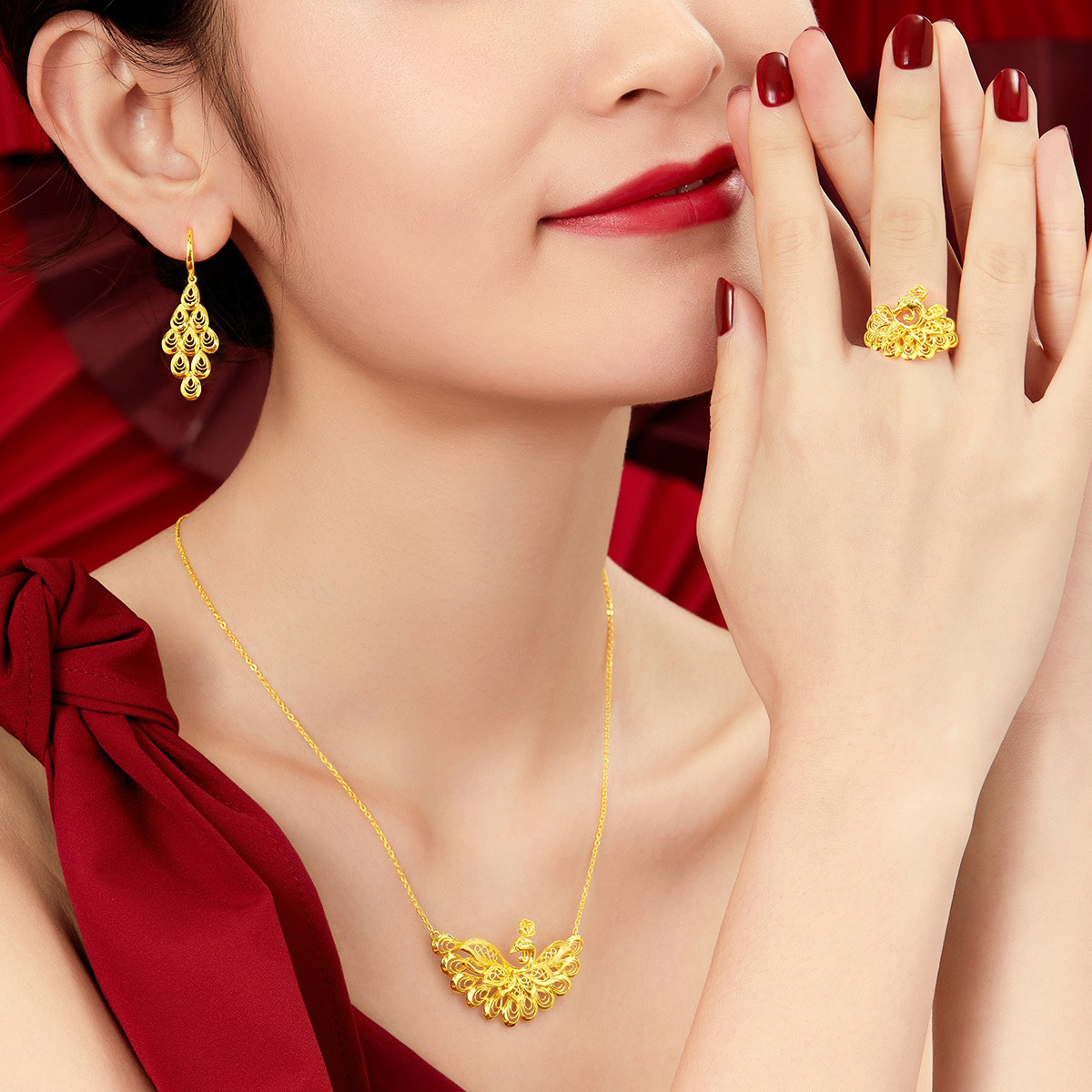 六福珠宝婚嫁黄金套链凤凰足金项链女金吊坠送礼计价L07TBGN0012【联系客服补货】