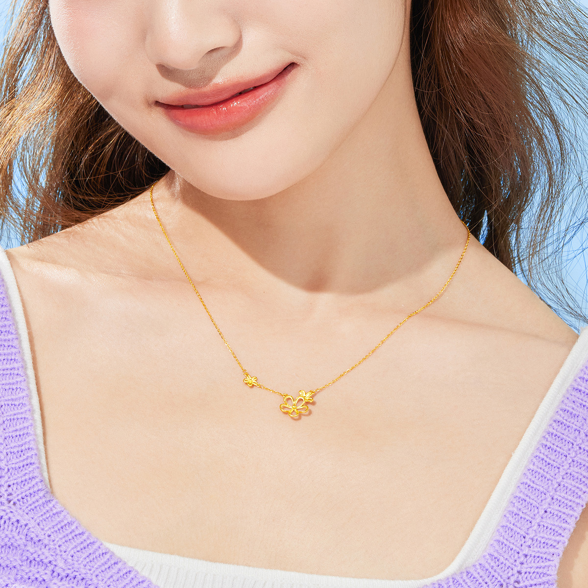 【店庆特惠】六福珠宝小花朵足金吊坠O字黄金项链女花绽套链计价HXGTBN0027