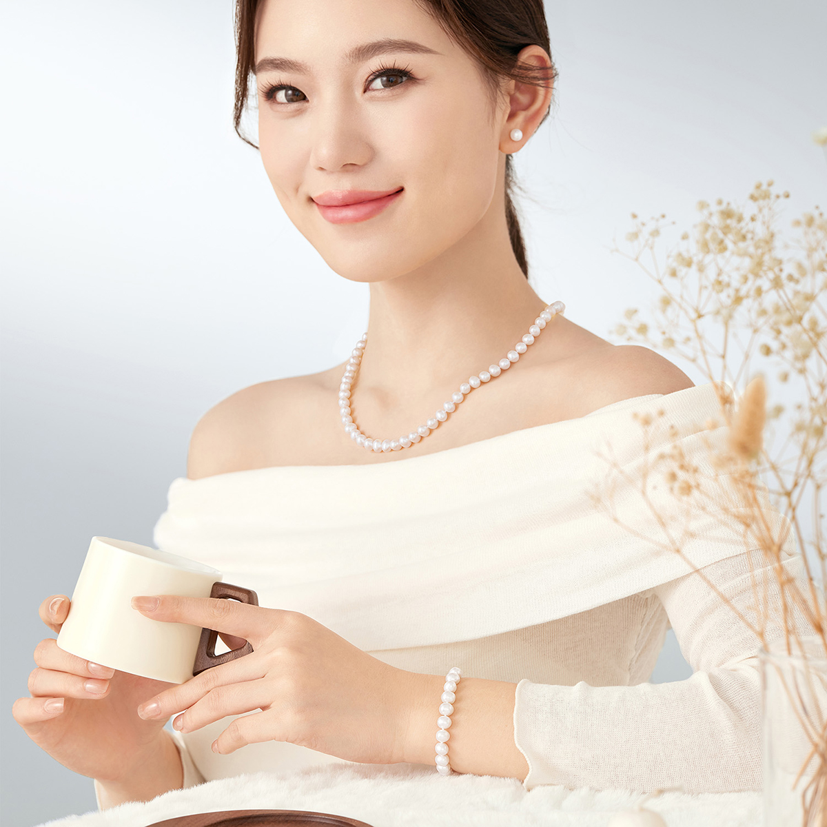 六福珠宝莹泽珍珠项链妈妈款气质淡水珍珠女Ag925银项链F87DSN001