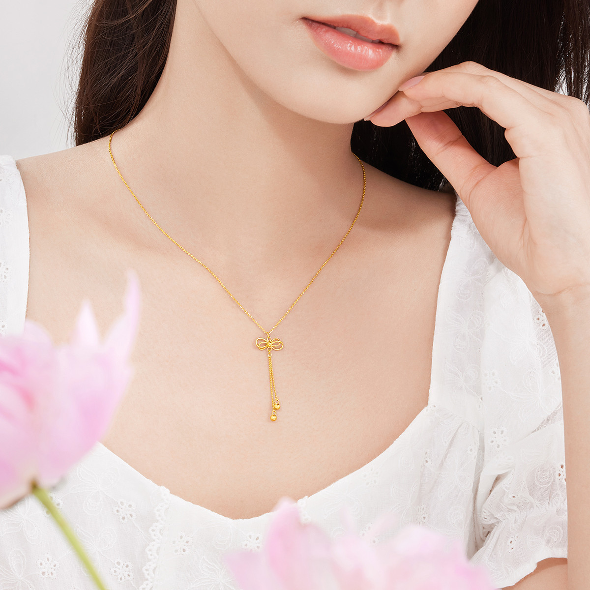 六福珠宝蝴蝶结黄金项链光影金5G足金套链送女友定价L18A1TBN0001【联系客服补货】