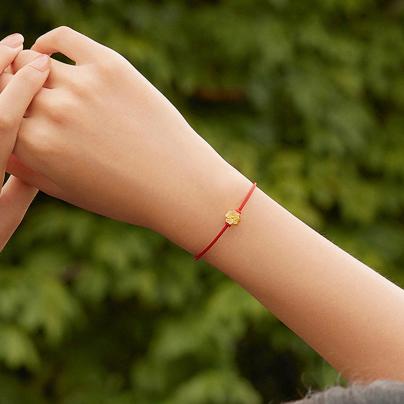 六福珠宝花朵黄金转运珠路路通女款鎏彩工艺足金定价A03TBA1P0007