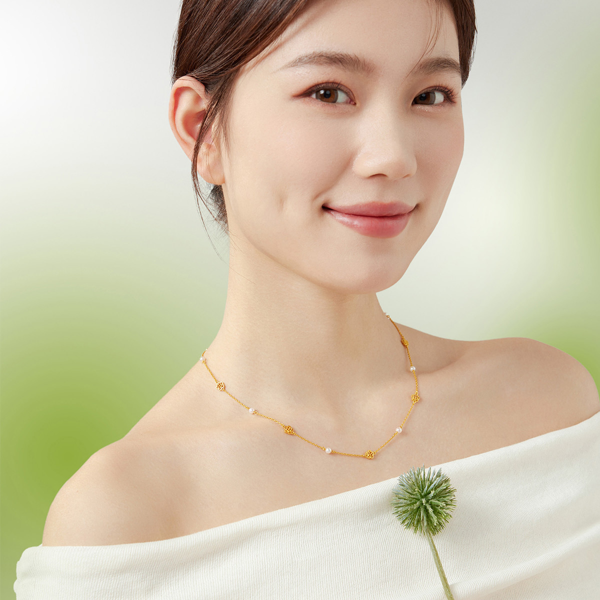 六福珠宝玫瑰花黄金项链女款法式珍珠套链足金链子计价GJGTBN0040