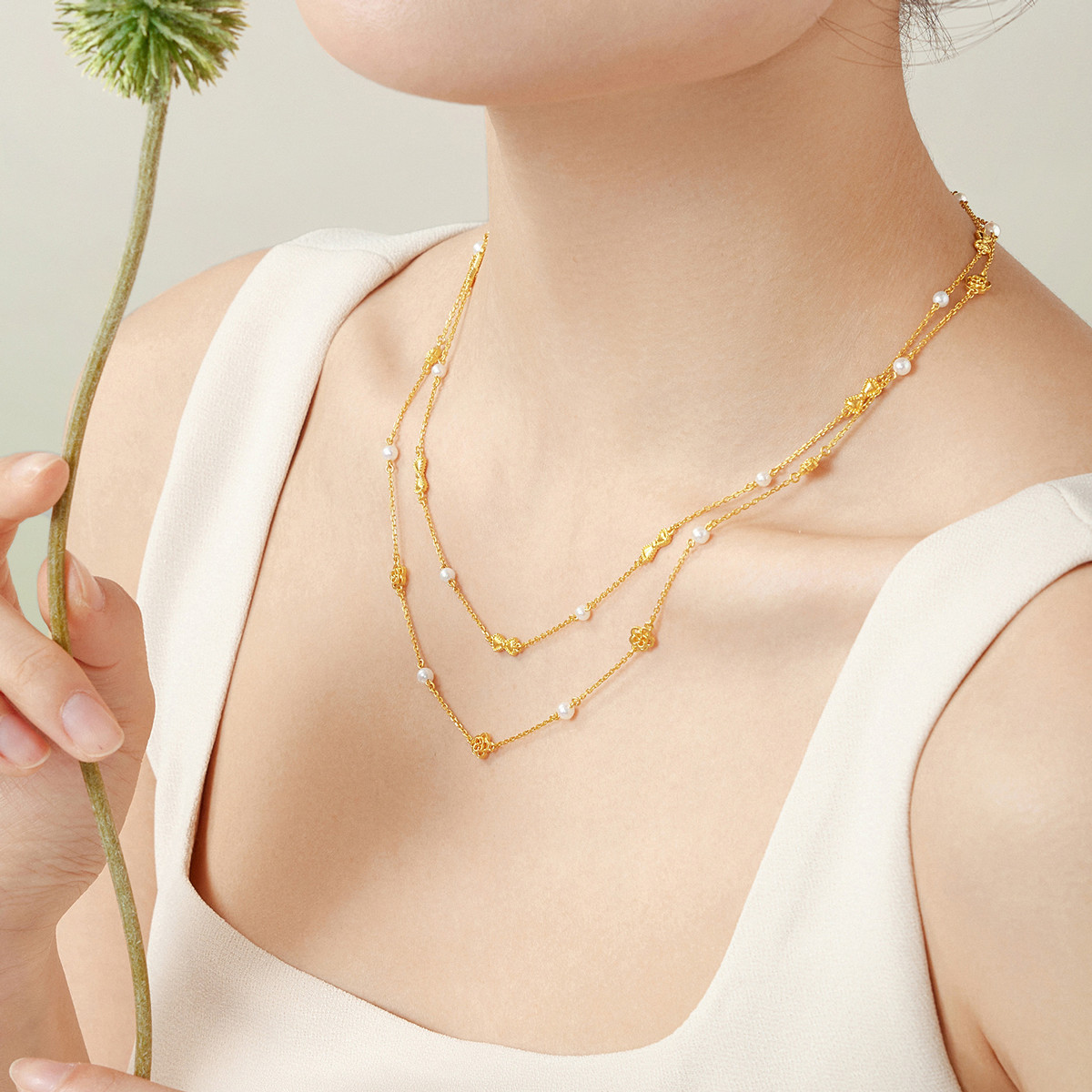 六福珠宝玫瑰花黄金项链女款法式珍珠套链足金链子计价GJGTBN0040