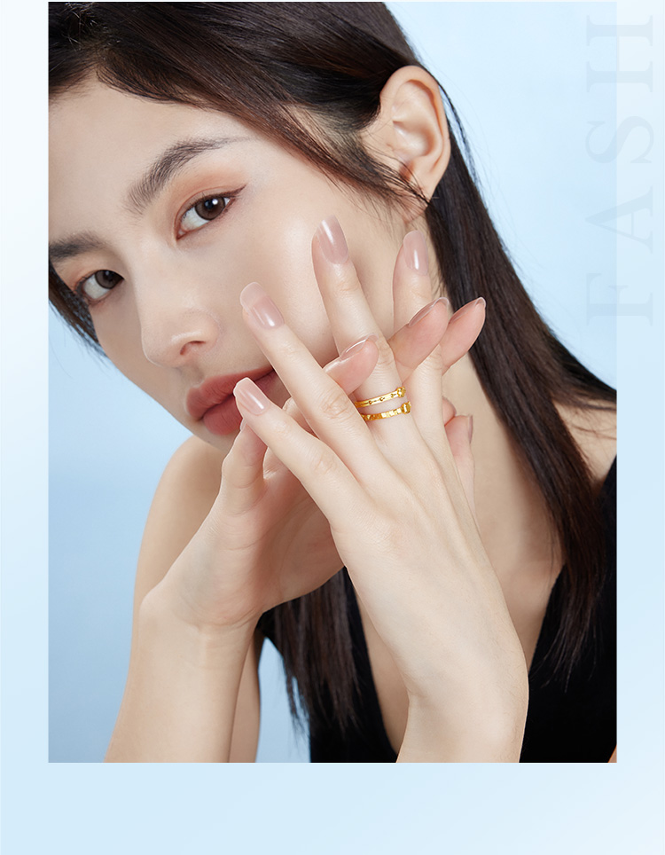 六福珠宝小富婆几何黄金戒指女款光面时尚足金戒指计价GJGTBR0009