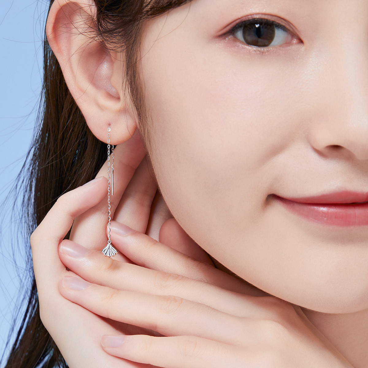 六福珠宝铂金耳钉贝壳Pt950白金耳线耳饰女款送礼计价L19TBPE0002海边