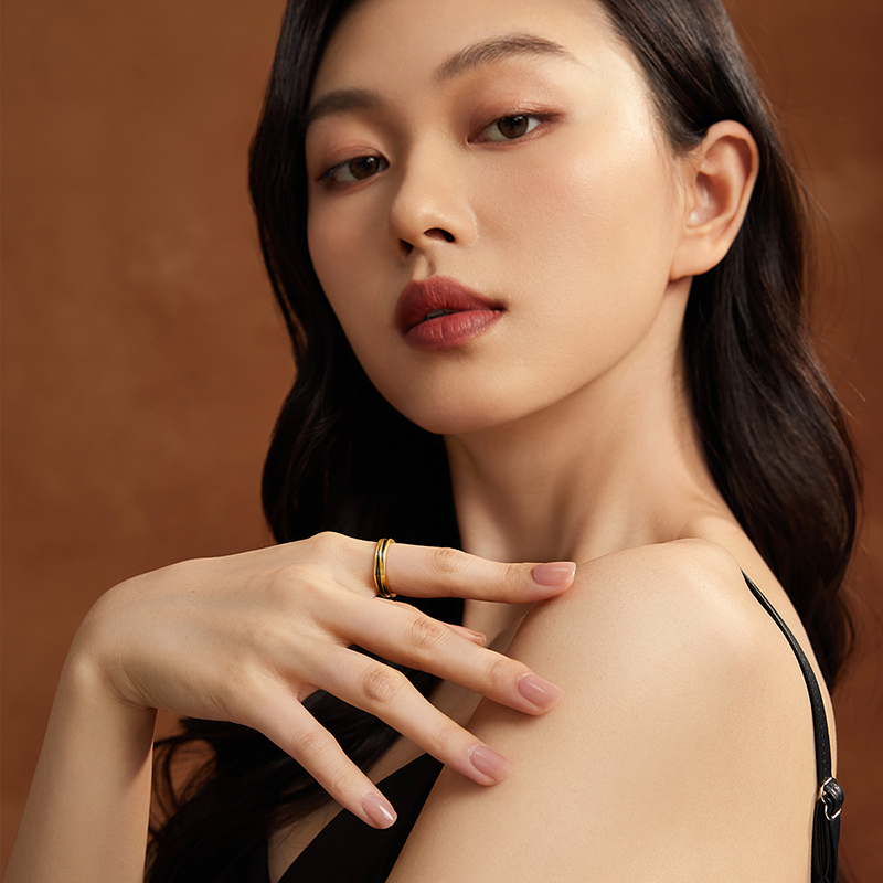 六福珠宝福满传家轨迹方圆黄金戒指男女款足金情侣对戒七夕礼计价021619KAA