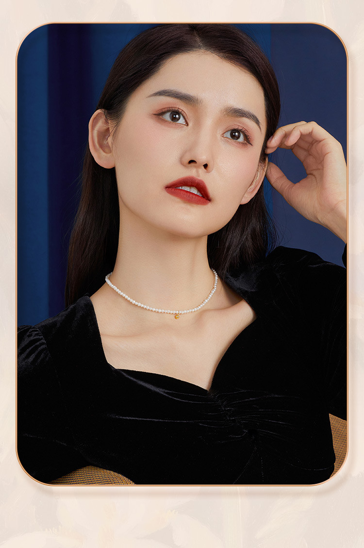 六福珠宝18K金淡水珍珠项链女时尚款小圆珠挂坠定价F87DSKN0008Y