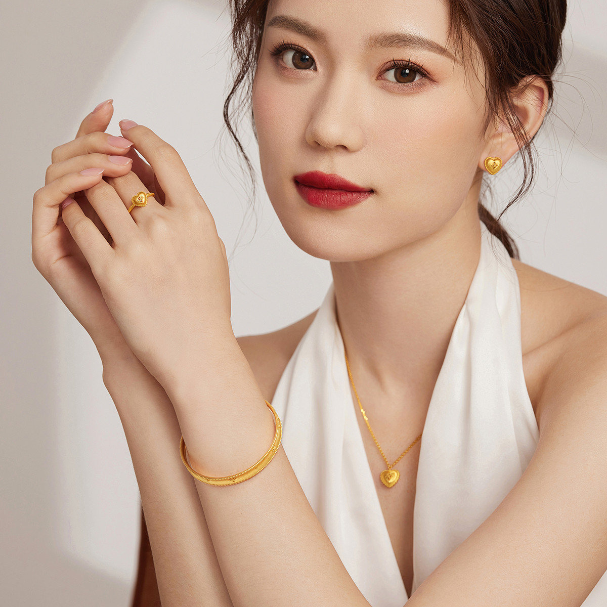 六福珠宝丝绸金丝光黄金手镯女足金镯子实心拉丝计价L07TBGB0020【1V1直播看货】【联系客服补货】