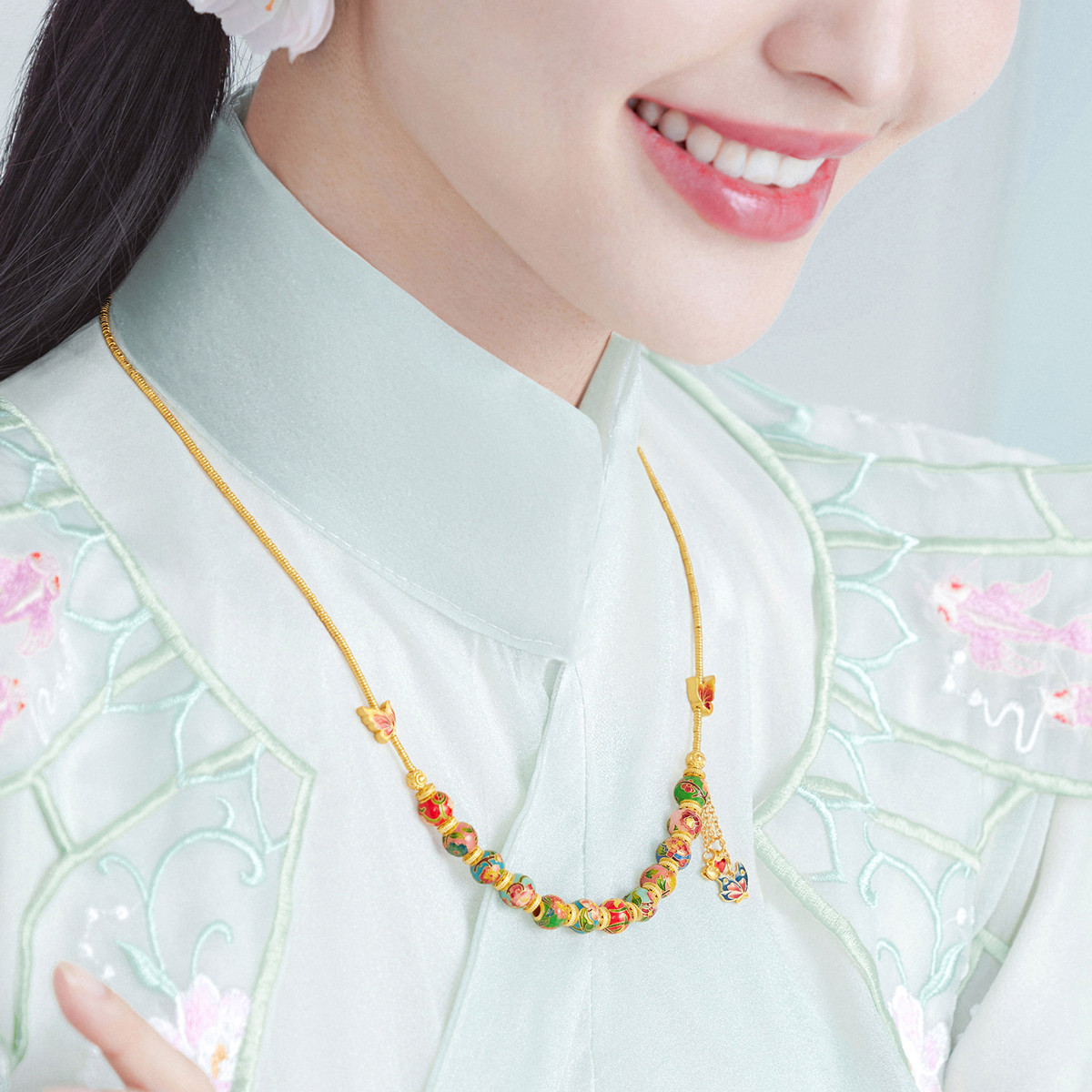 六福珠宝福满传家十二花神黄金项链鎏彩工艺莲花计价F41TBGN0007【联系客服补货】绿色
