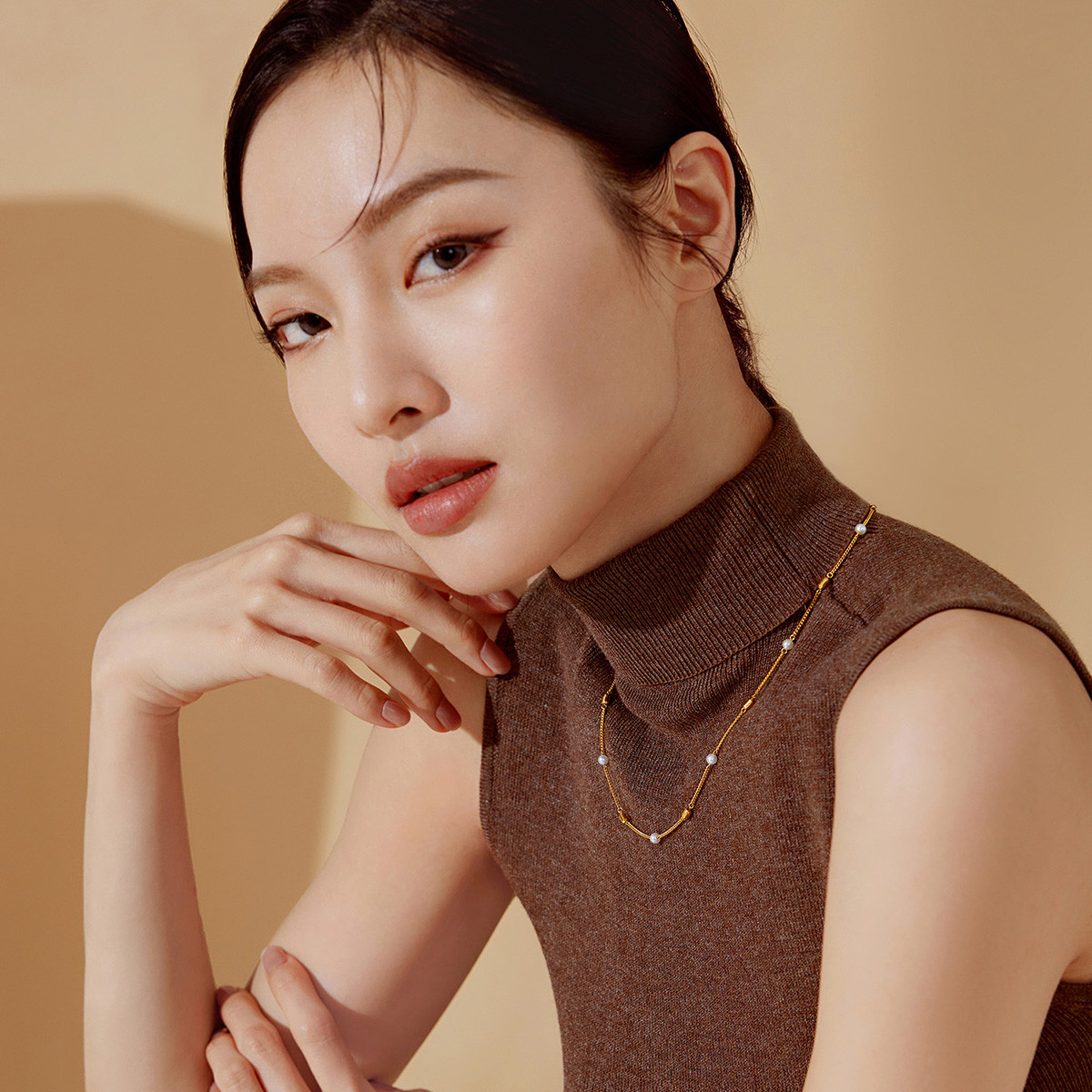 六福珠宝光影金珠影黄金项链女5G足金锁骨链珍珠颈链计价012941NA【1V1直播看货】