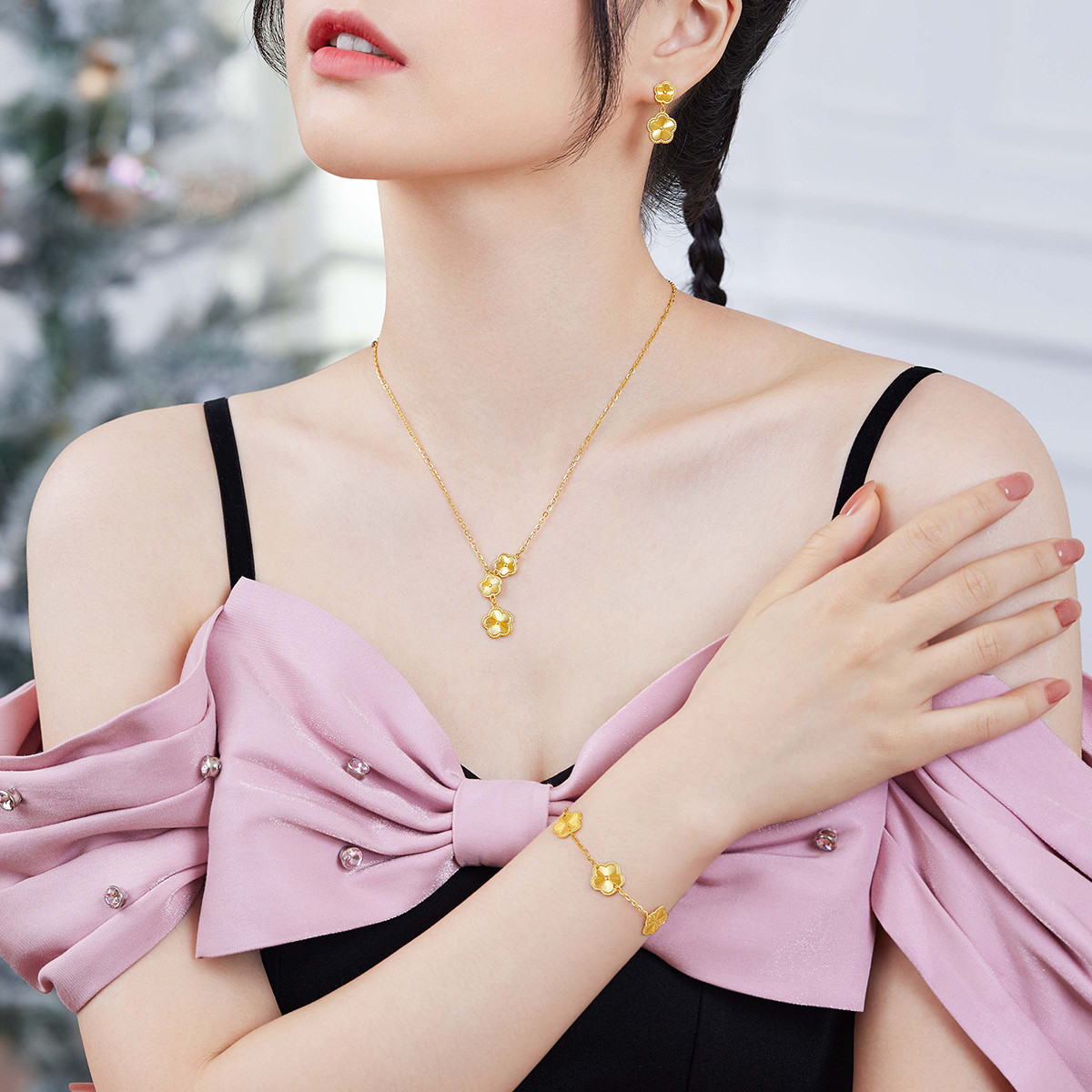 六福珠宝五花黄金项链女光影金5G足金吊坠套链O字链计价002864NA【1V1直播看货】