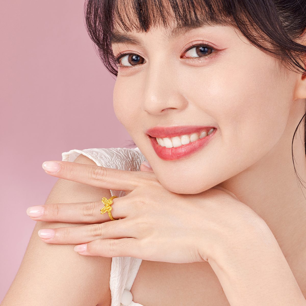 六福珠宝蝴蝶黄金戒指开口拉丝女款足金戒指礼物计价F95TBGR0003