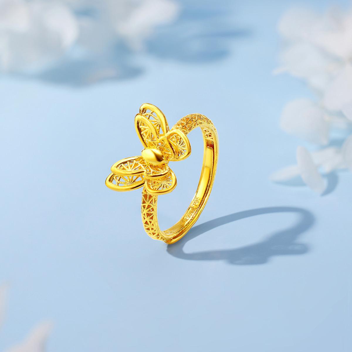 六福珠宝蝴蝶黄金戒指开口拉丝女款足金戒指礼物计价F95TBGR0003