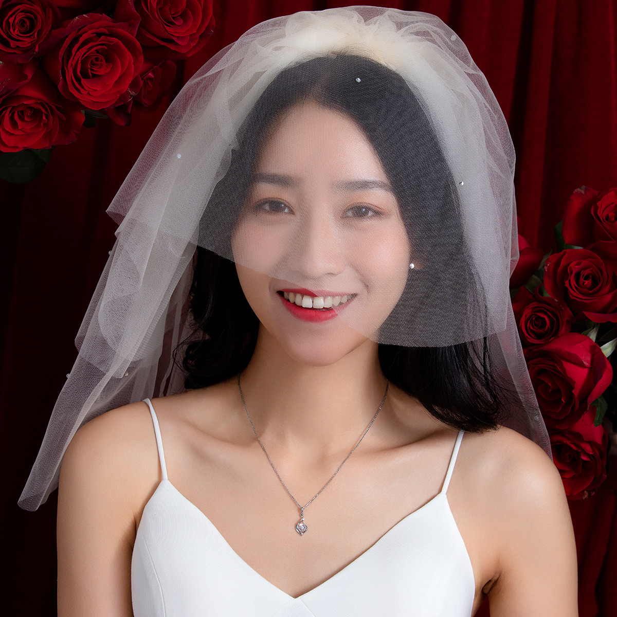 六福珠宝心连心18K金天然钻石项链吊坠女18K金钻石吊坠定价25260【联系客服补货】