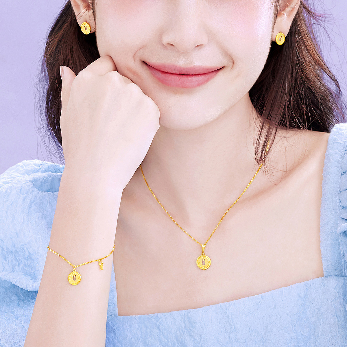 六福珠宝纽扣生肖小兔子黄金项链女足金套链送礼中秋礼计价HXGTBN0016【联系客服补货】