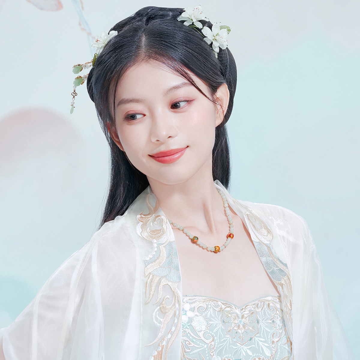 六福珠宝福满传家十二花神黄金转运珠吊坠版莲花计价F41G0003DS绿色