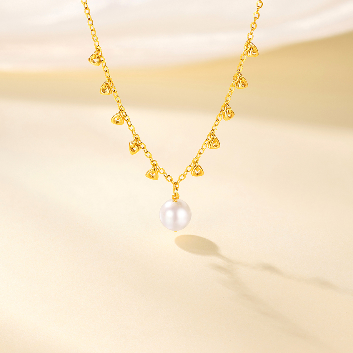 六福珠宝几何灵动黄金手链女5G足金O字链珍珠首饰计价FDG0005DS【联系客服补货】