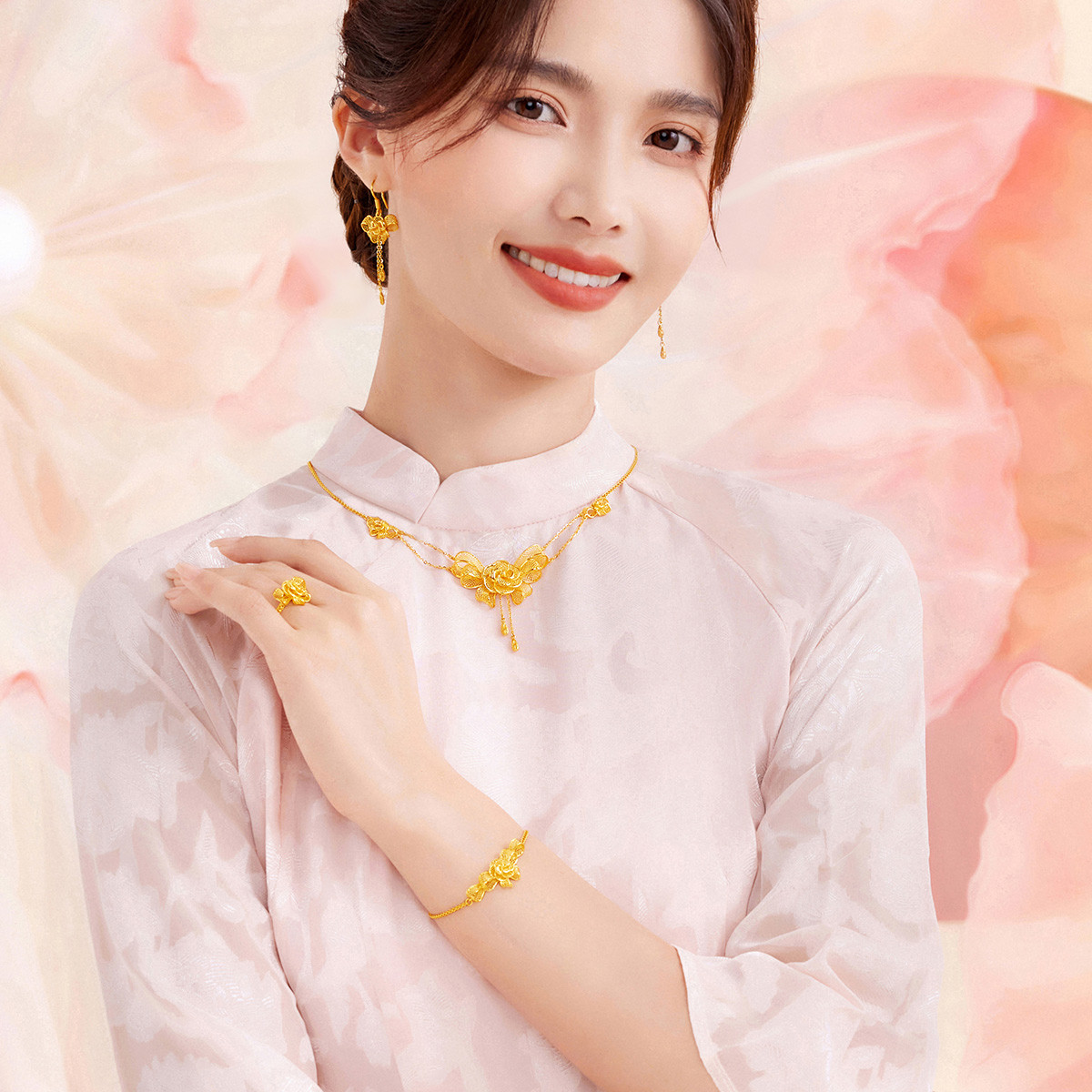 六福珠宝花丝蝴蝶结黄金手链女可刻字婚嫁礼首饰计价GDGTBB0035【联系客服补货】【1V1直播看货】