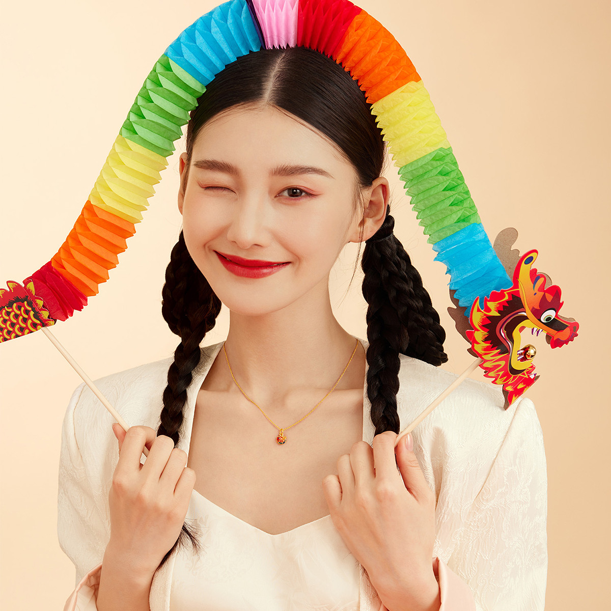 六福珠宝鸿运锦鲤黄金吊坠女足金挂坠5D硬金首饰定价A01A1TBP0048