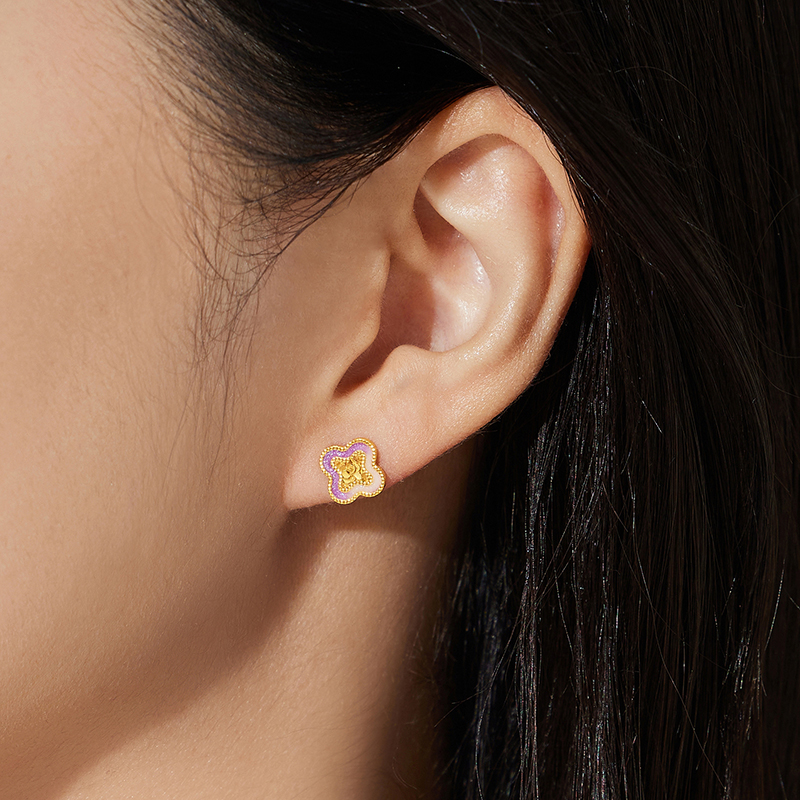 六福珠宝鸢尾紫四叶草黄金耳钉耳环女碎碎冰金耳饰计价GJG0033DS