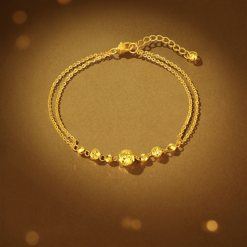 【店庆特惠】六福珠宝波光粼粼黄金手链女时尚车花金珠双层手链计价GJG0074DS