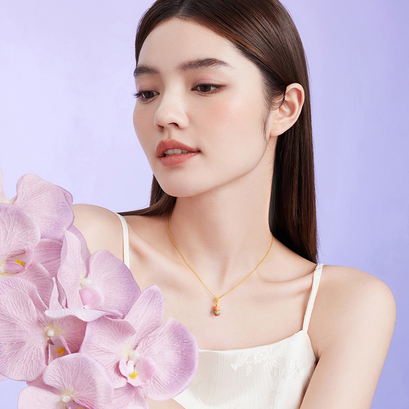 六福珠宝福满传家彩韵葫芦黄金项链鎏彩工艺古法计价HEG0019DS光影美韵