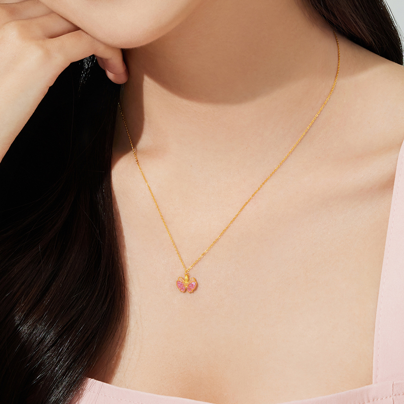 六福珠宝福满传家粉蝶曼舞黄金项链女蝴蝶鎏彩工艺计价GDG0006DS【联系客服补货】