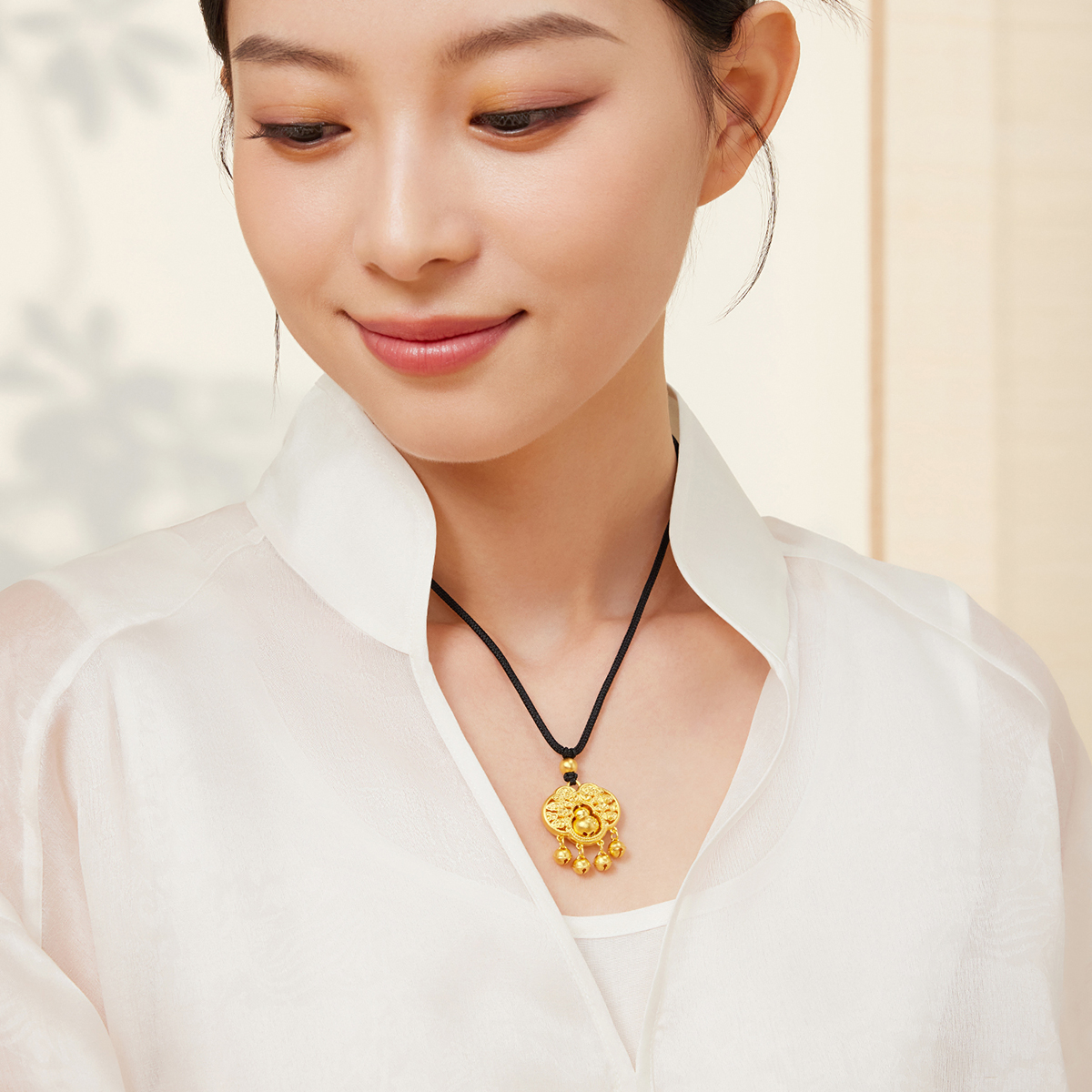 六福珠宝福满传家祥云福禄黄金吊坠葫芦如意金锁计价F58TBGP0001【1V1直播看货】