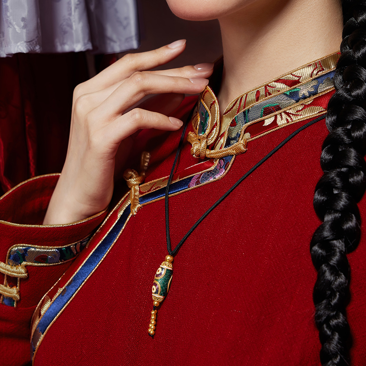 六福珠宝福满传家三眼天珠黄金吊坠男女鎏彩工艺计价F41TBGP0011【联系客服补货】【1V1直播看货】