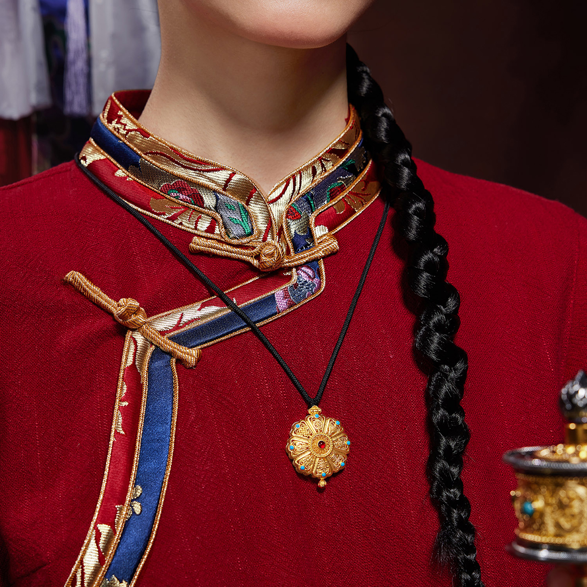 六福珠宝福满传家八宝罗盘黄金吊坠女足金佛挂坠计价F21TBGP0003【1V1直播看货】