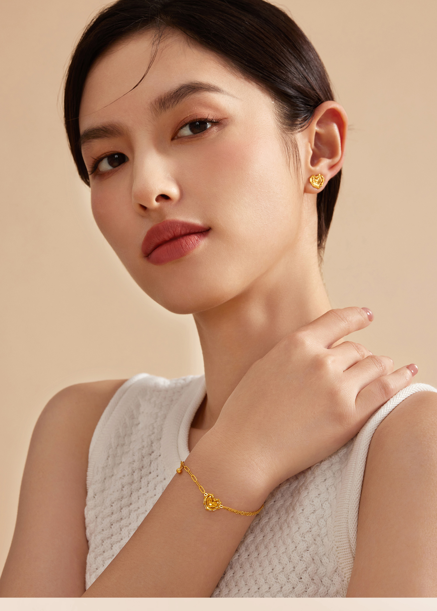 六福珠宝爱心黄金耳钉耳环新款足金耳饰送女友七夕礼金品计价GJGTBE0011情人节