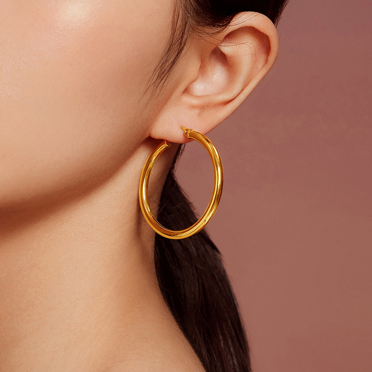 六福珠宝几何光环黄金耳圈女款硬金耳环素圈耳饰计价A01TBGE0006【1V1直播看货】