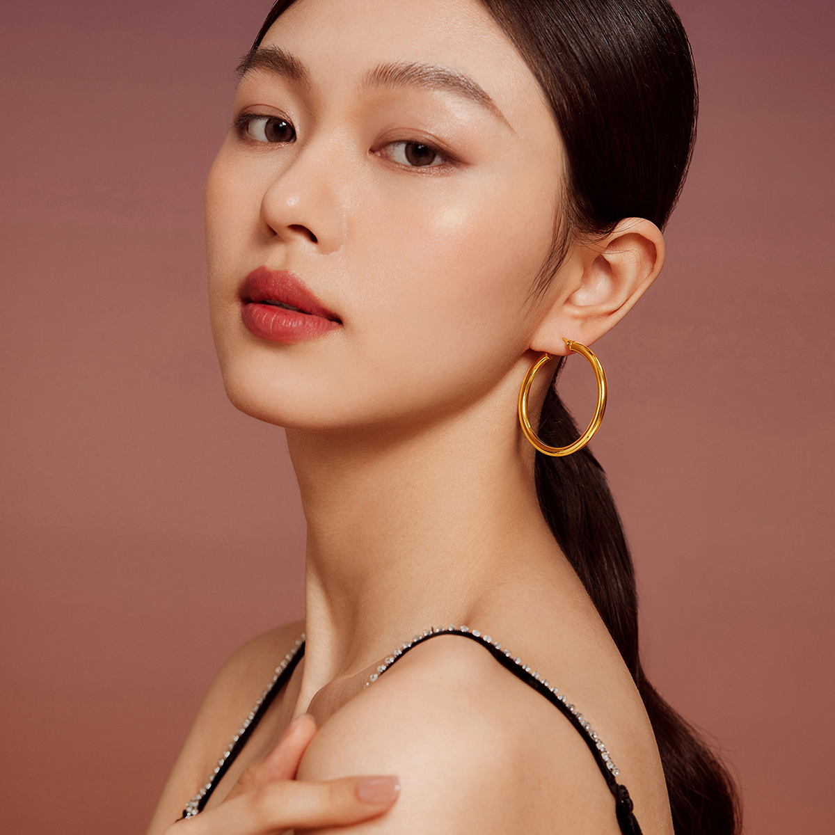 六福珠宝几何光环黄金耳圈女款硬金耳环素圈耳饰计价A01TBGE0006【1V1直播看货】