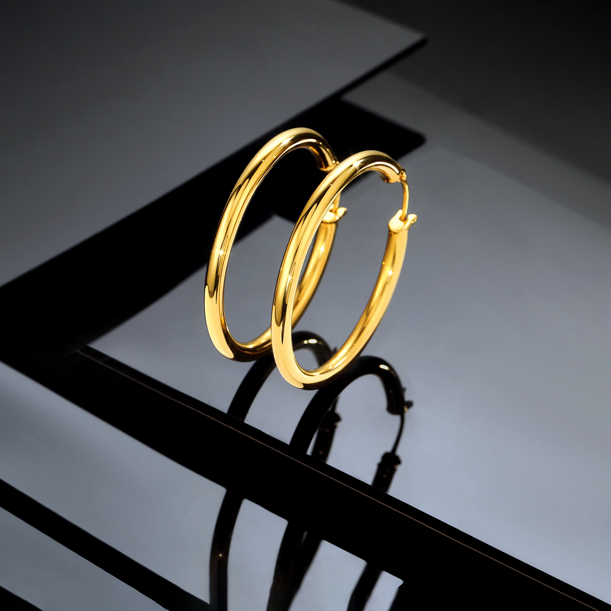 六福珠宝几何光环黄金耳圈女款硬金耳环素圈耳饰计价A01TBGE0006【1V1直播看货】