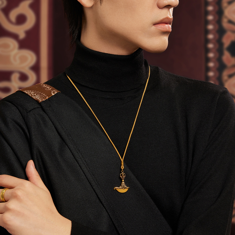 六福珠宝福满传家金刚杵钺刀黄金吊坠男女复古挂坠计价F63G0038DS【1V1直播看货】