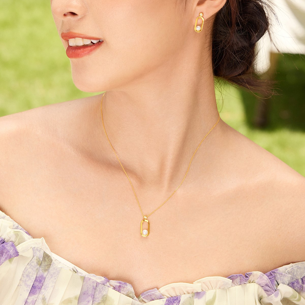 六福珠宝18k金淡水珍珠项链简约女款珍珠吊坠套链定价cMDSKN0098Y