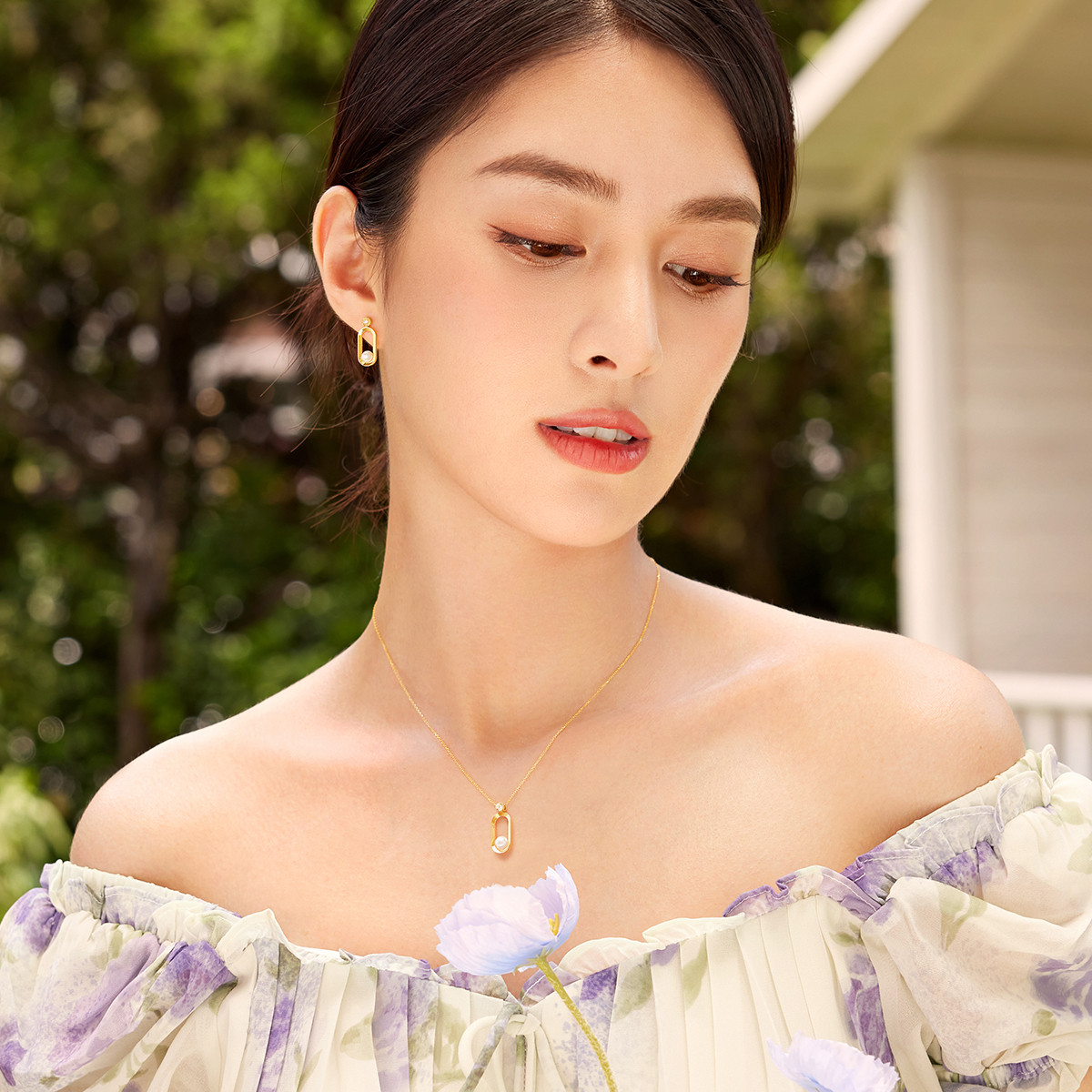 六福珠宝18k金淡水珍珠项链简约女款珍珠吊坠套链定价cMDSKN0098Y