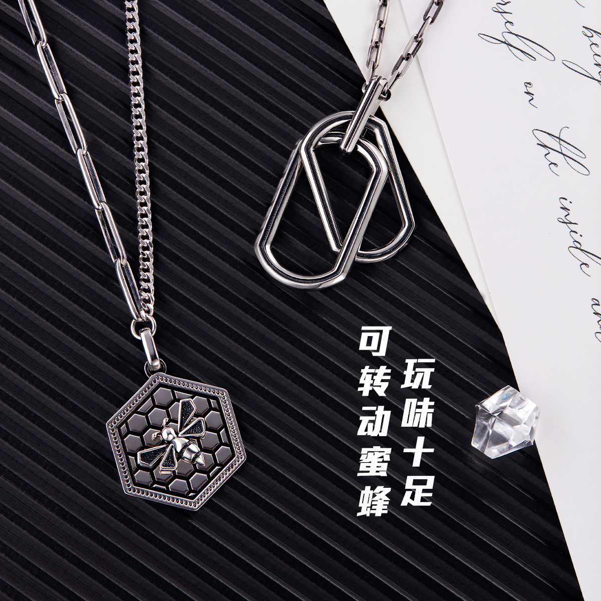 六福珠宝铂950白金吊坠蜜蜂铂金套链男送礼计价001267UA【联系客服补货】【1V1直播看货】