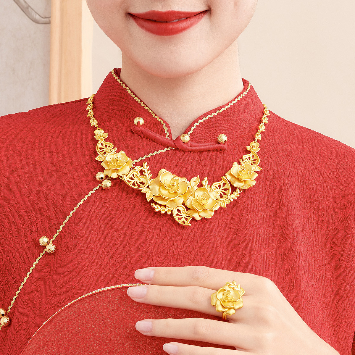 六福珠宝囍爱系列玫瑰喜礼黄金套链女中式婚嫁项链计价001073NA【联系客服补货】