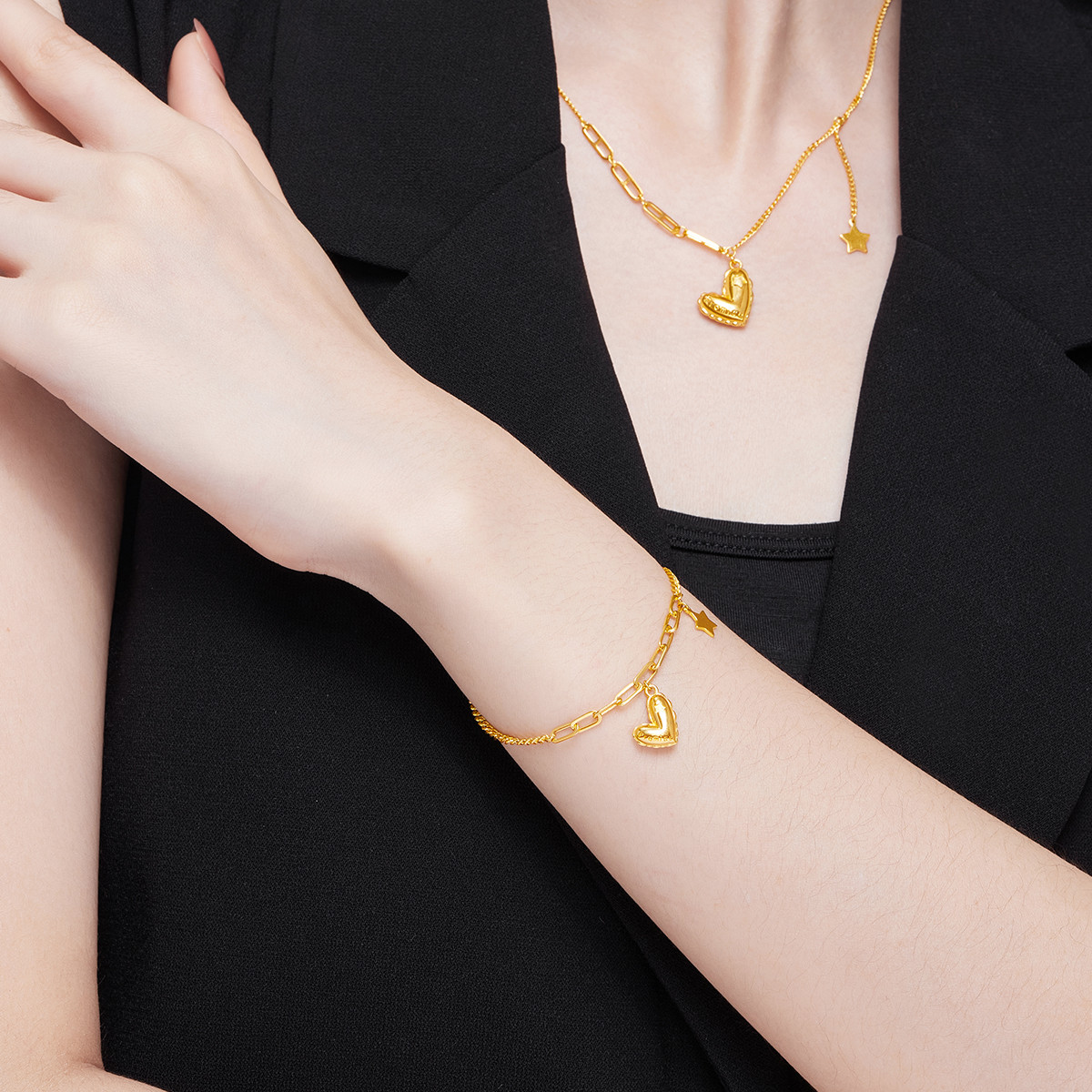 六福珠宝光影金5G黄金手链可刻字星心足金手链送女友计价001899BA【联系客服补货】