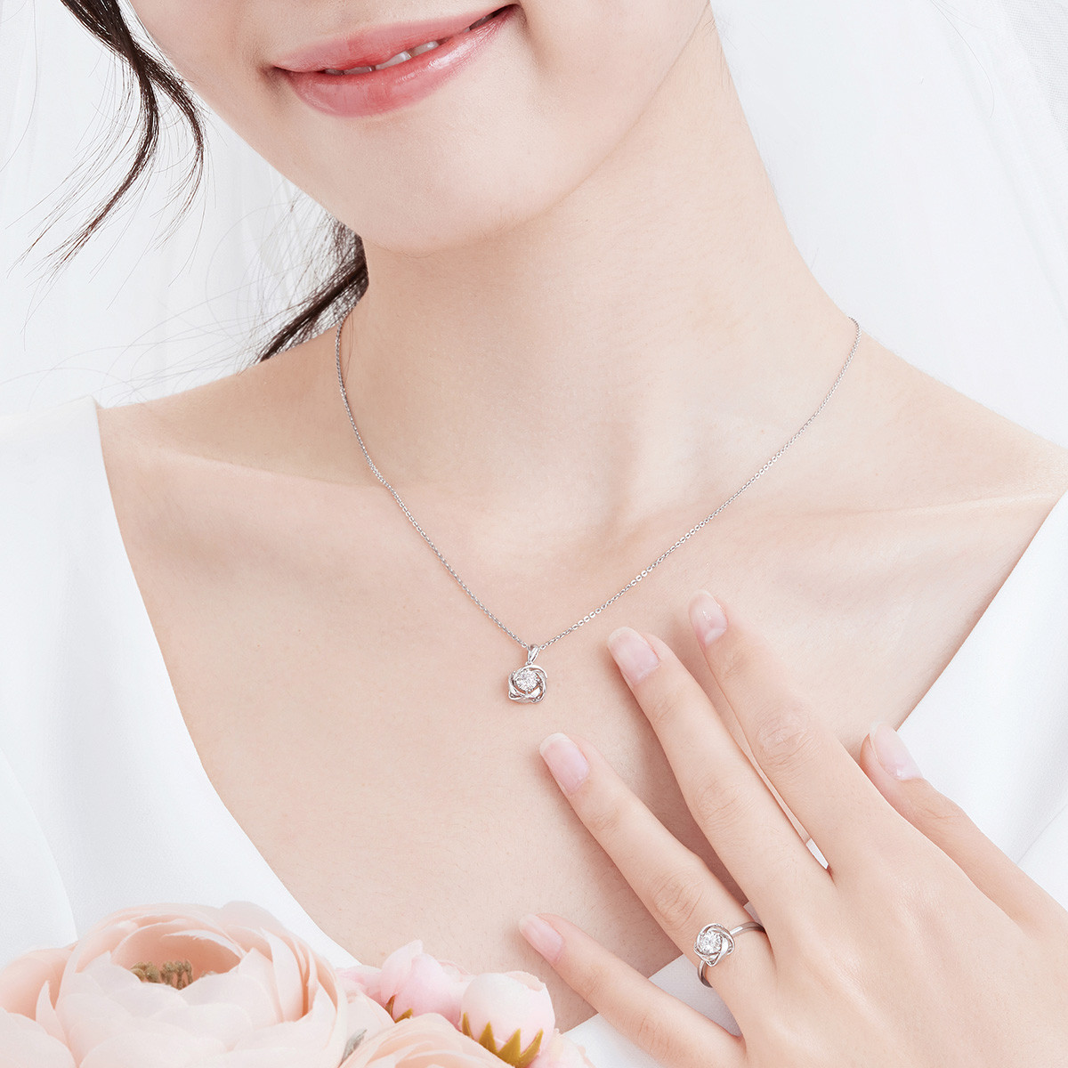 六福珠宝The One情属18k天然钻石戒指女求婚结婚钻戒定价TO31863【联系客服补货】
