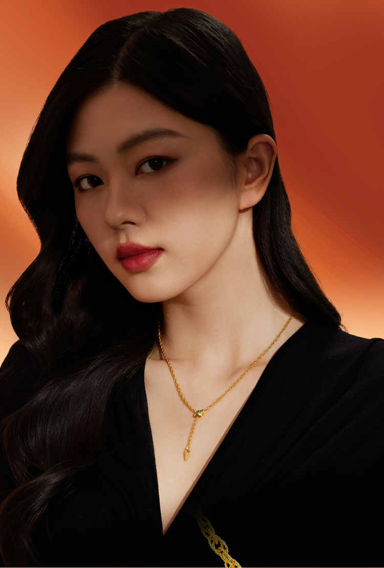 六福珠宝湖眼黄金项链女时尚生肖蛇Y字链流苏锁骨链计价GJG0050DS情人节