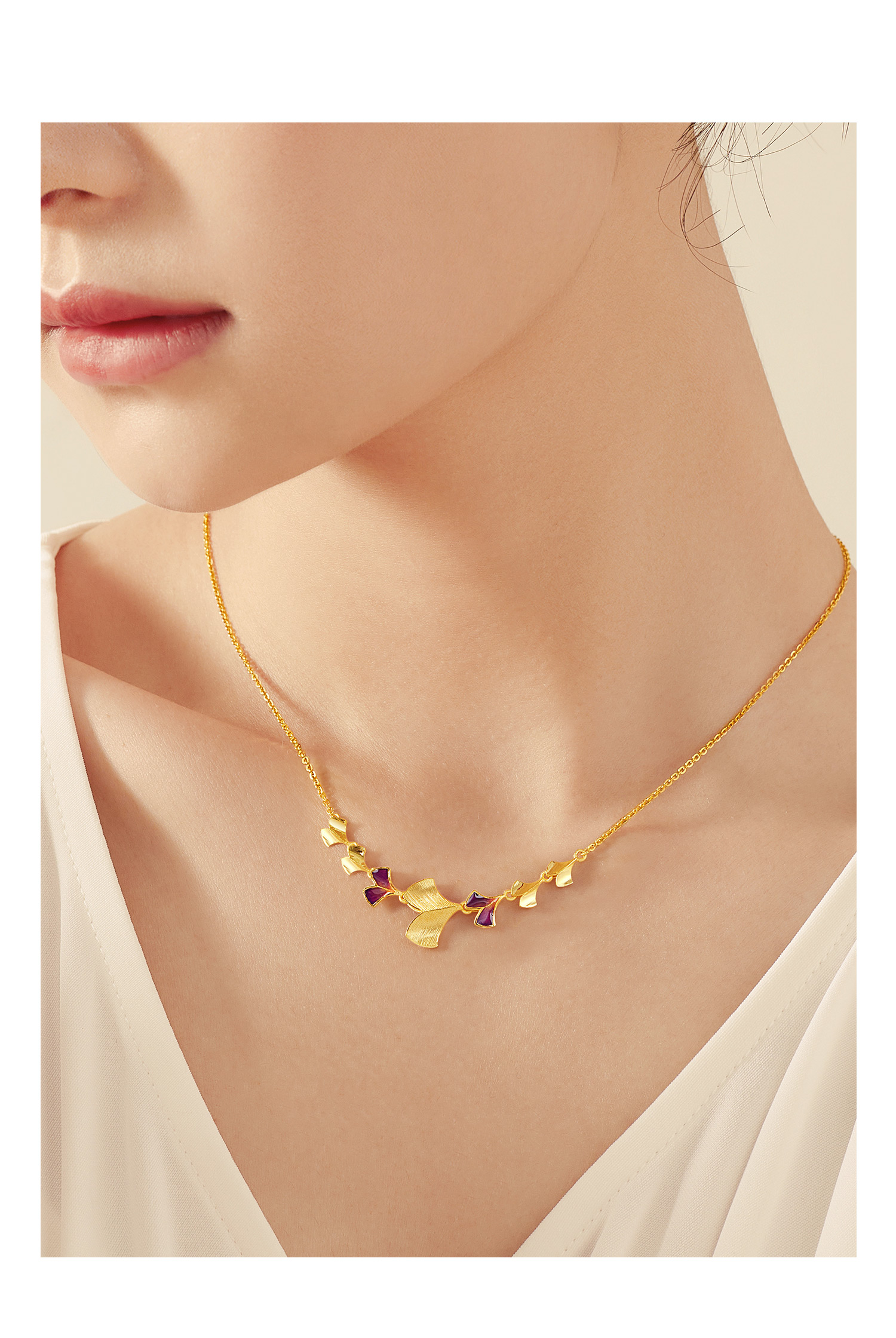 六福珠宝银杏叶渐变鎏彩工艺黄金套链含延长链送礼计价GDG30068【联系客服补货】